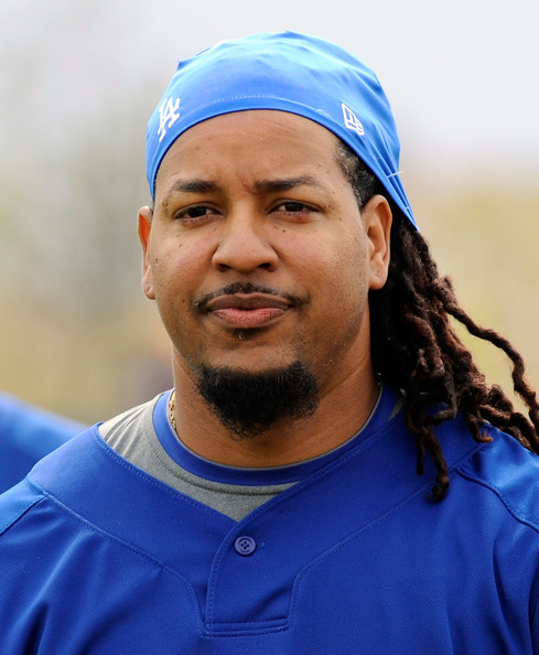 Manny+Ramirez+signs+Los+Angeles+Dodgers+6va71WhFKtSl