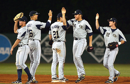 slideshow_1033126_gagtbase_0415-7