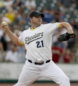 roger clemens (courtesy of Thomas B Shea, Getty Images)