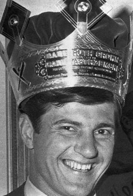 Carl Yastremski was the last major league baseball player to ever win the triple crown before Miguel Cabrera in 1967 - a span of 46 years.