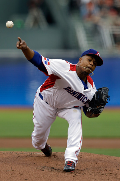 2007 was a lot of the same as he posted a 4.50 ERA in only 6 games, all of which he started.The next season is when Volquez really peaked. Now a part of the Cincinnati Reds, the 24-year-old broke out on to the scene. In 2008 he dropped his ERA all the way down to 3.21 on his way to a surprising 17-6 record. He made his first, and so far only, All-Star Game appearance and came in fourth in Rookie of the Year voting behind Geovany Soto, Joey Votto, and Jair Jurrjens.