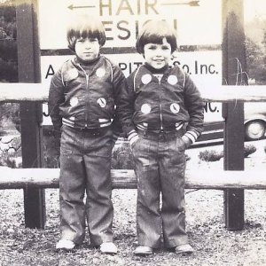 539812_10151723828999937_1107885935_n