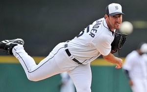 Verlander wasn't fazed by the cold weather as he picked up the win after hurling 5 strong innings and picking up 7 Ks on Opening Day.