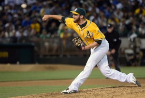 Ryan Cook is having another solid season pitching out of the bullpen fir the Athletics. He has a 2.02 ERA with a 1.03 WHIP in 48.1 innings pitched and has struck out 46 batters. The best thing about him is that he has yet to give up a HR this season. Cook is holding opponents to a .208 batting average this season, and he has right-handed batters eating out of the palm of his hands with a .188 batting average. He is nearly untouchable with runners in scoring position, as teams can only manage a .163 average. 