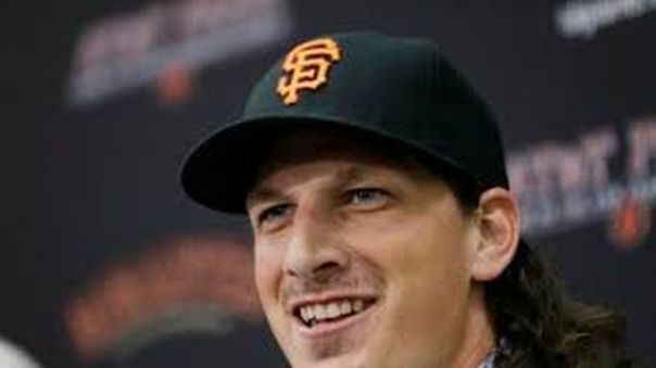 Jeff Samardzija was tipping his pitches in US Cellular, and was getting lit up like a Christmas Tree for it. The Shark figured it out at the end. He through a one hit complete game shoutout - where he never walked a guy in his second to last start, and then lugged a quality start effort to end the year out. Samardzija is another guy who has a consecutive streak of 200+ Innings pitched. Mad Bum is at 5 years straight an Cueto is at 2 years. These three guys will really take the pressure of he Bullpen in games.year.