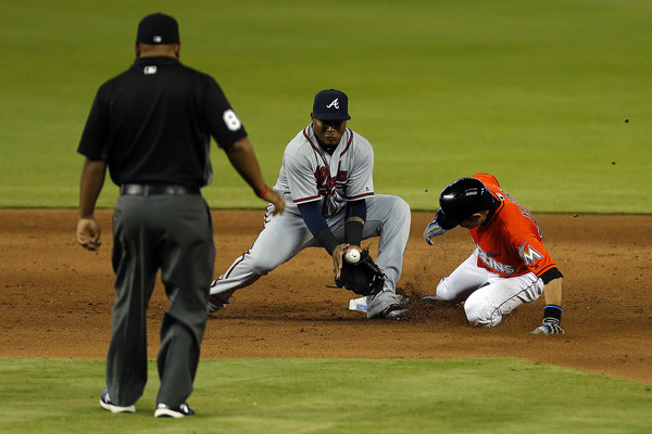 Atlanta+Braves+v+Miami+Marlins+fUEyG0sCWfCl