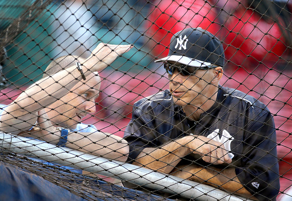 Brian+Cashman+New+York+Yankees+v+Boston+Red+XLYPH24lPwQl