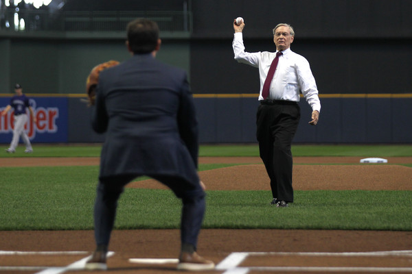 budseligcoloradorockiesvmilwaukeebrewersqbi9uayq-vjl
