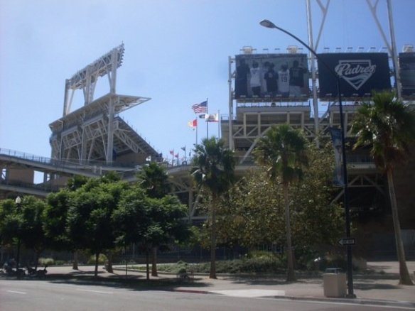 1914398_193691739936_6981249_n