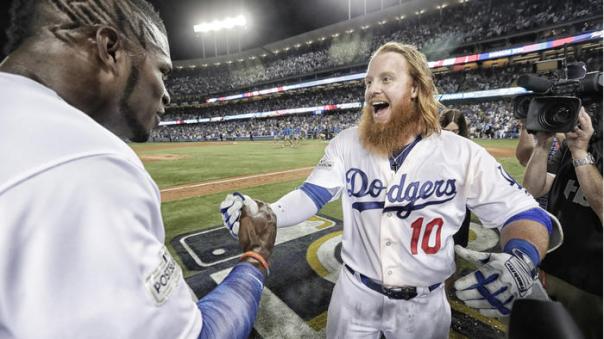 la-sp-nlcs-game-2-20171015-photos-028