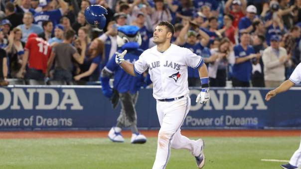 luke-maile-blue-jays-ftr-051118-getty_y3bqdquydrzg1psw9r136o5gy